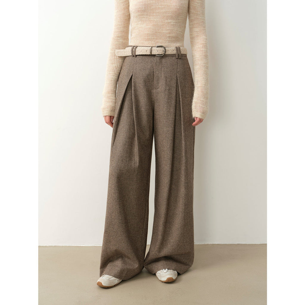 City Stroll Wide-Leg Pleated Trousers - Light Khaki