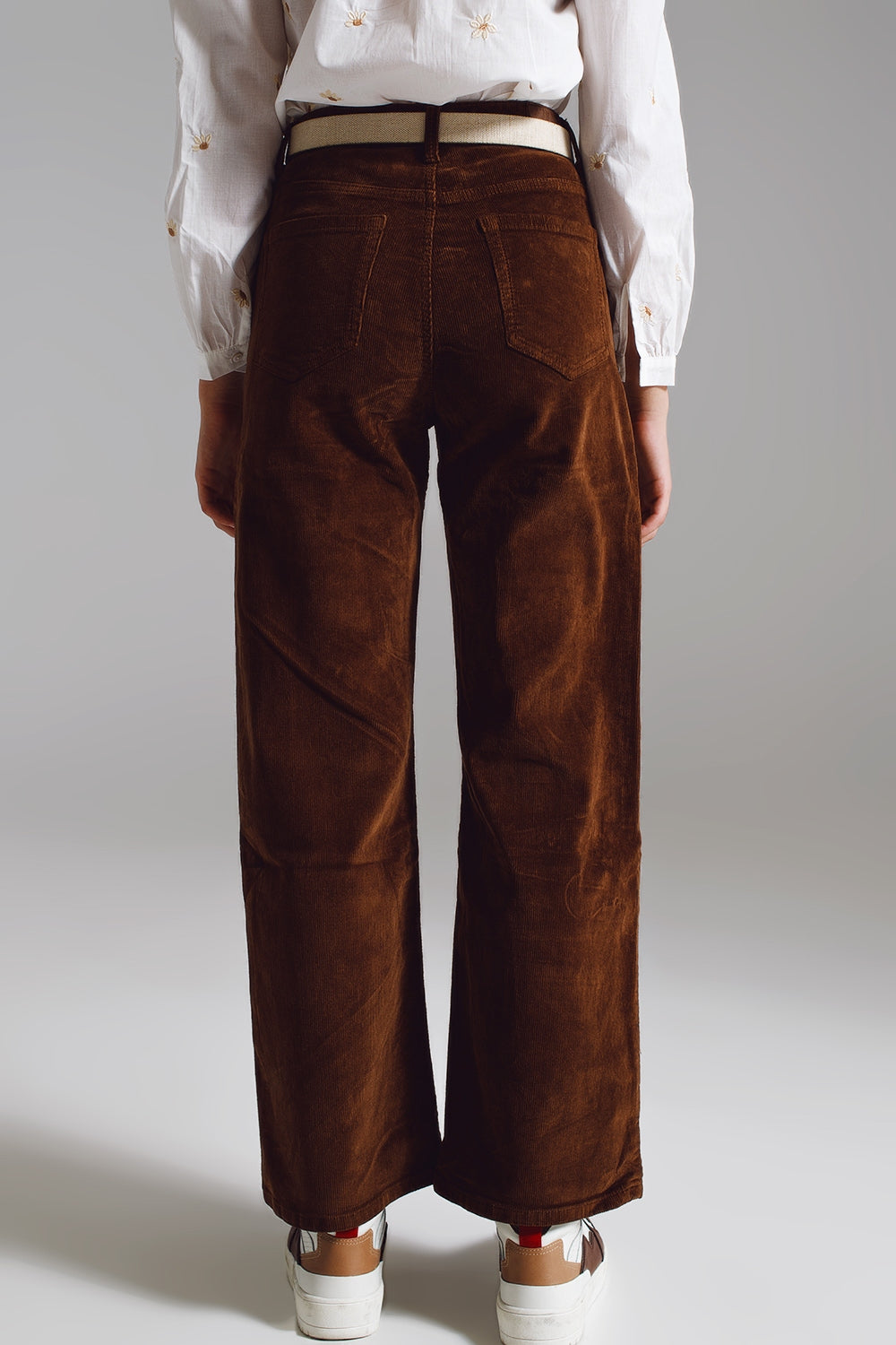 Cropped Cord Pants in Brown - Wide Leg Corduroy.